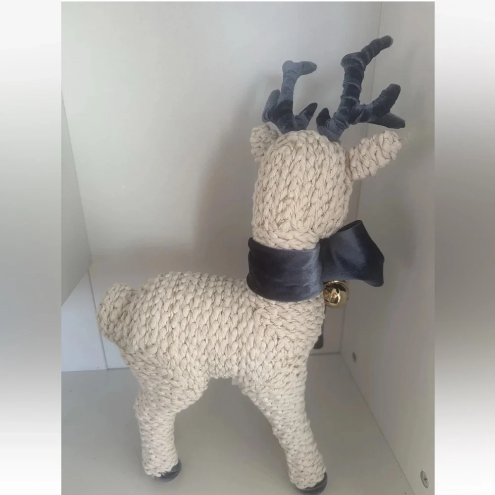 Wellesley Manor Holiday Braided Rope Reindeer  Blue Velvet Bow & Gold Bells - Picture 4 of 6